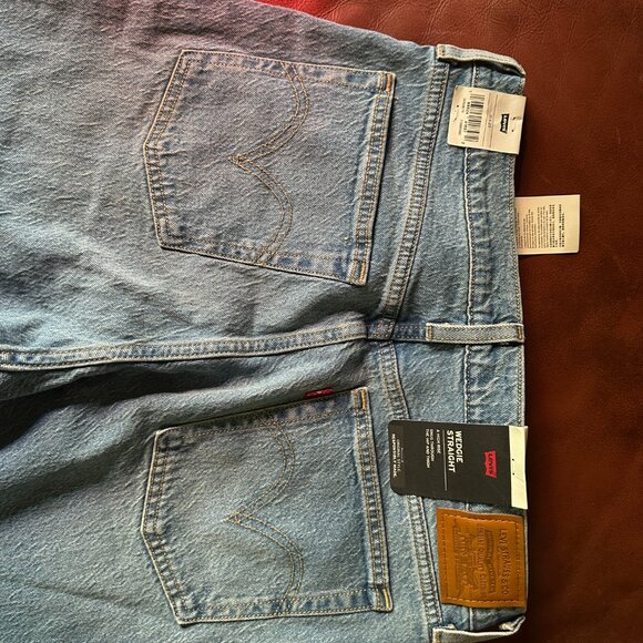 Levi's Women's Premium Wedgie Straight Jeans, Iconic Fit Size 31 NWT - Picture 10 of 12